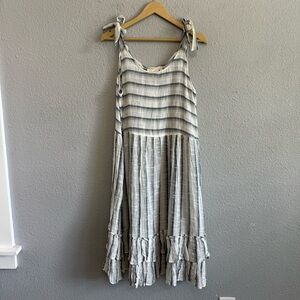 NWT Paper Lace Tie Shoulder Straps‎ Cotton Dress Size Small Ruffle Hem